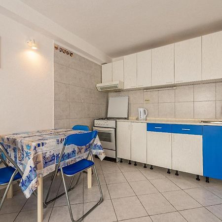 Apartment Bura พรีมอชเตน ภายนอก รูปภาพ